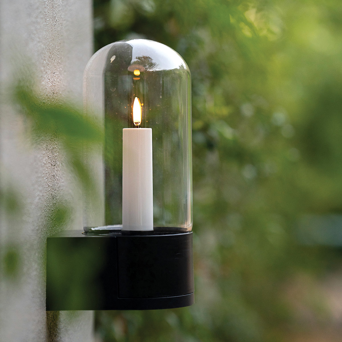 Remote enabled outdoor lantern