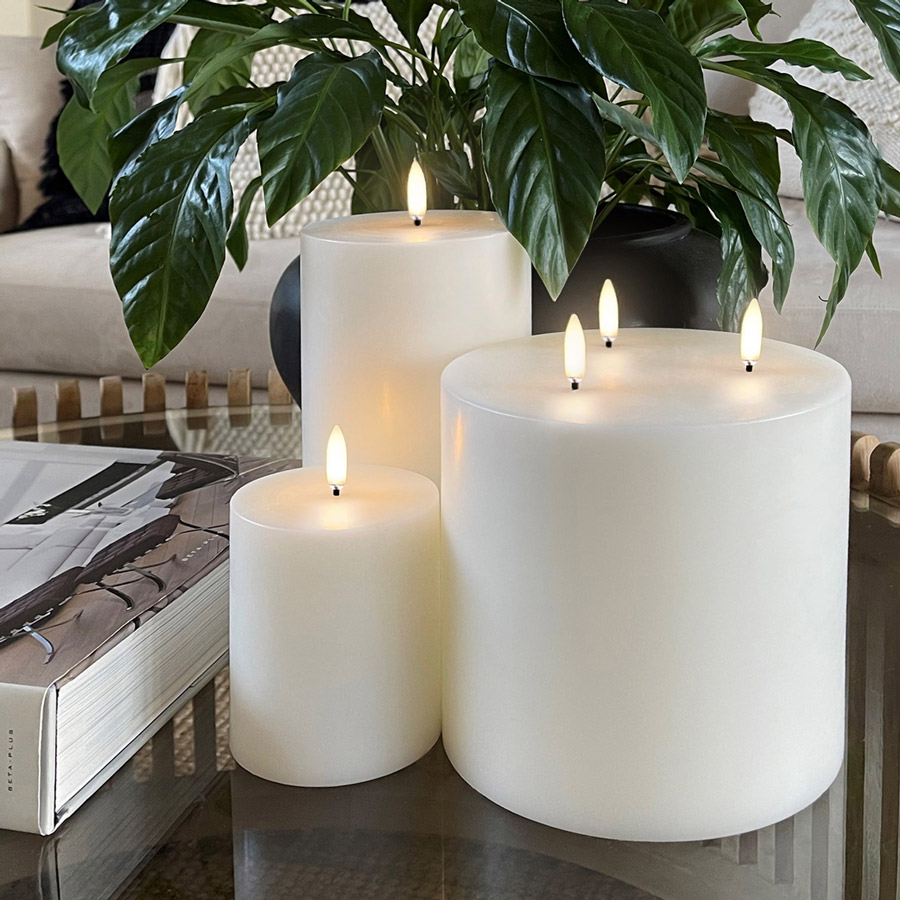 Signature Collection Flameless Candles